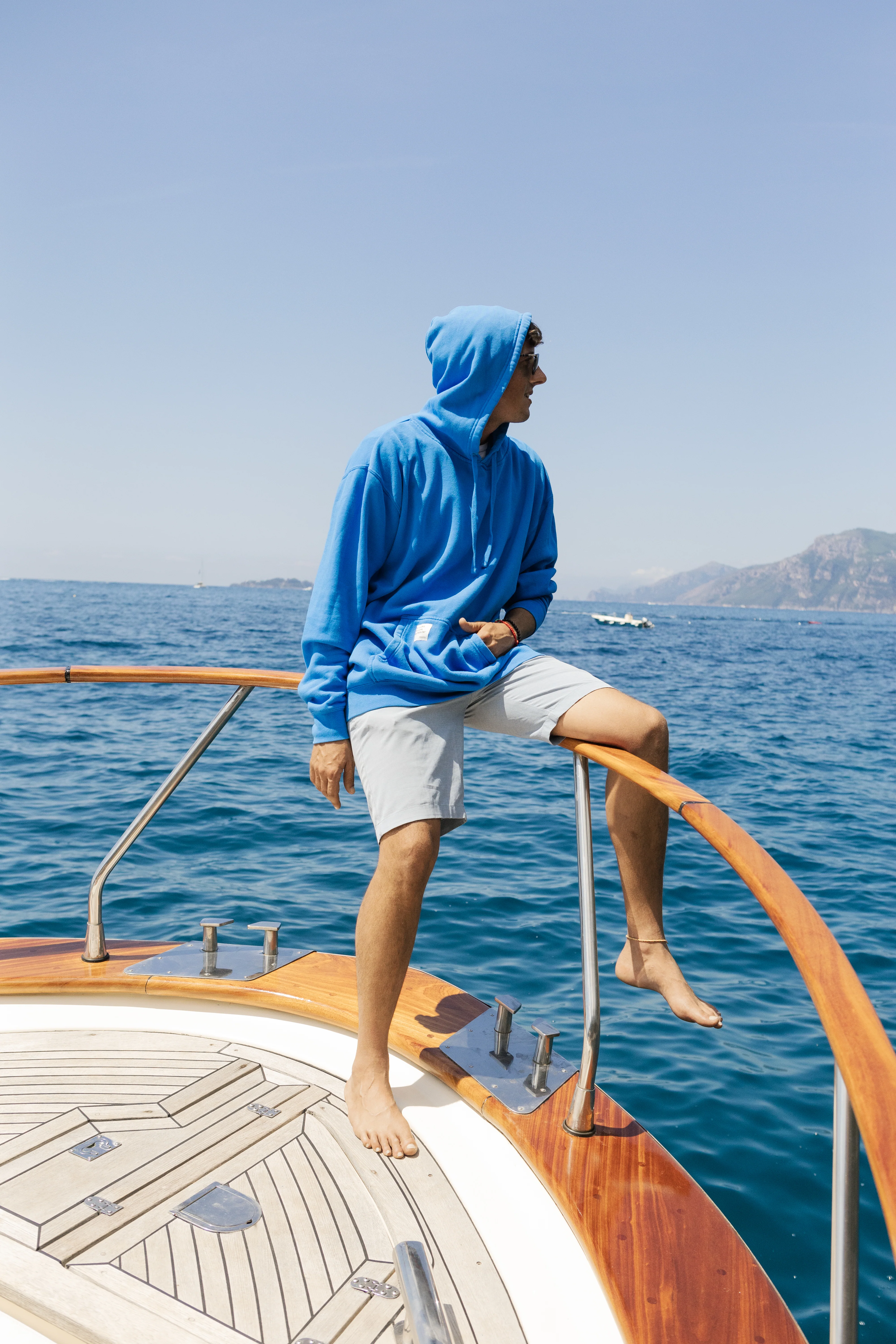 PROTECT THE LOCALS® HOOD - CAPRI - Image 3