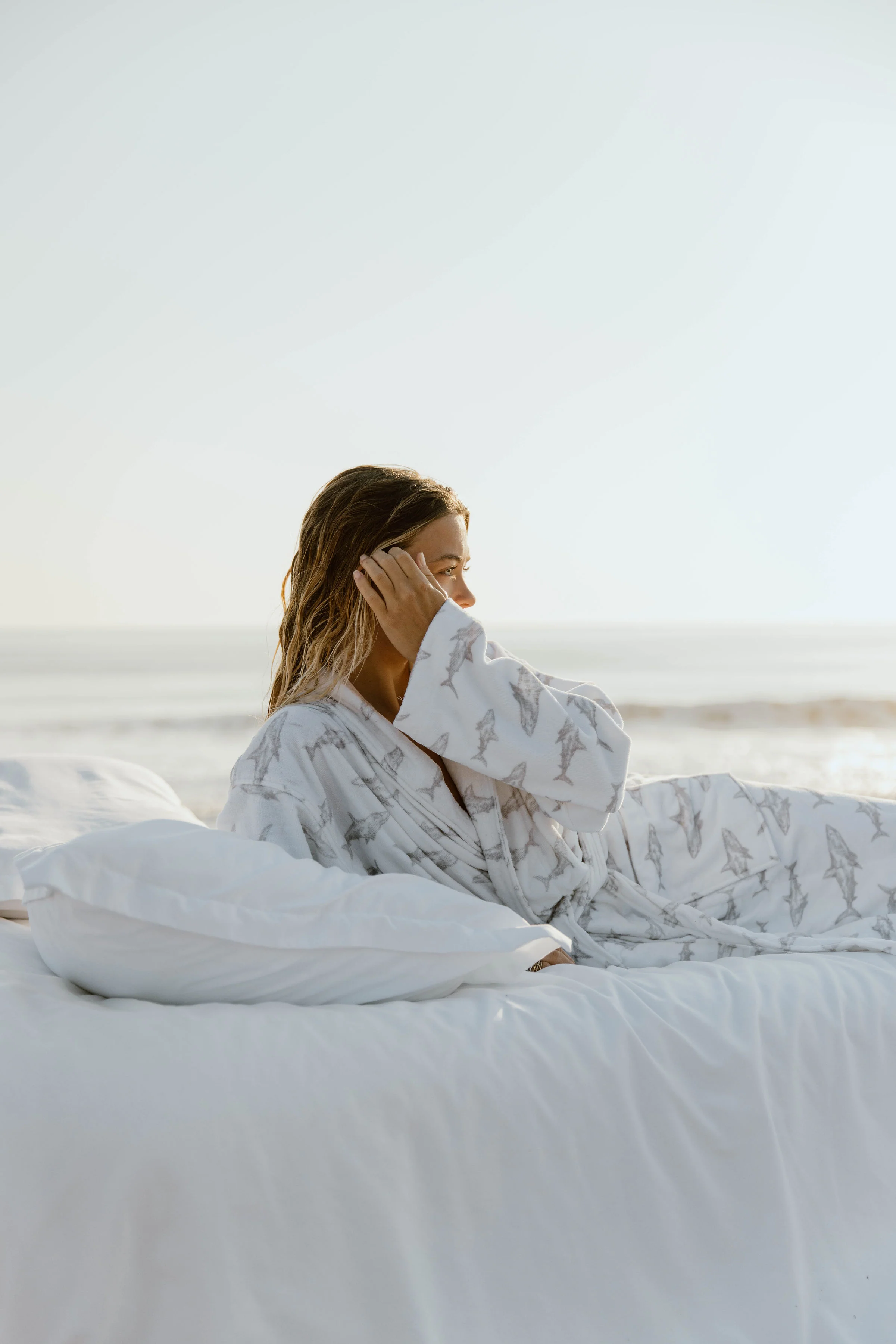 SEAS THE DAY ROBE - Image 3